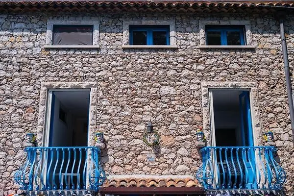 טאורמינה Tovimar Apartments 0*,  איטליה