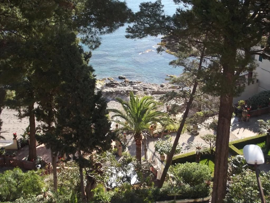 טאורמינה Tovimar Apartments איטליה
